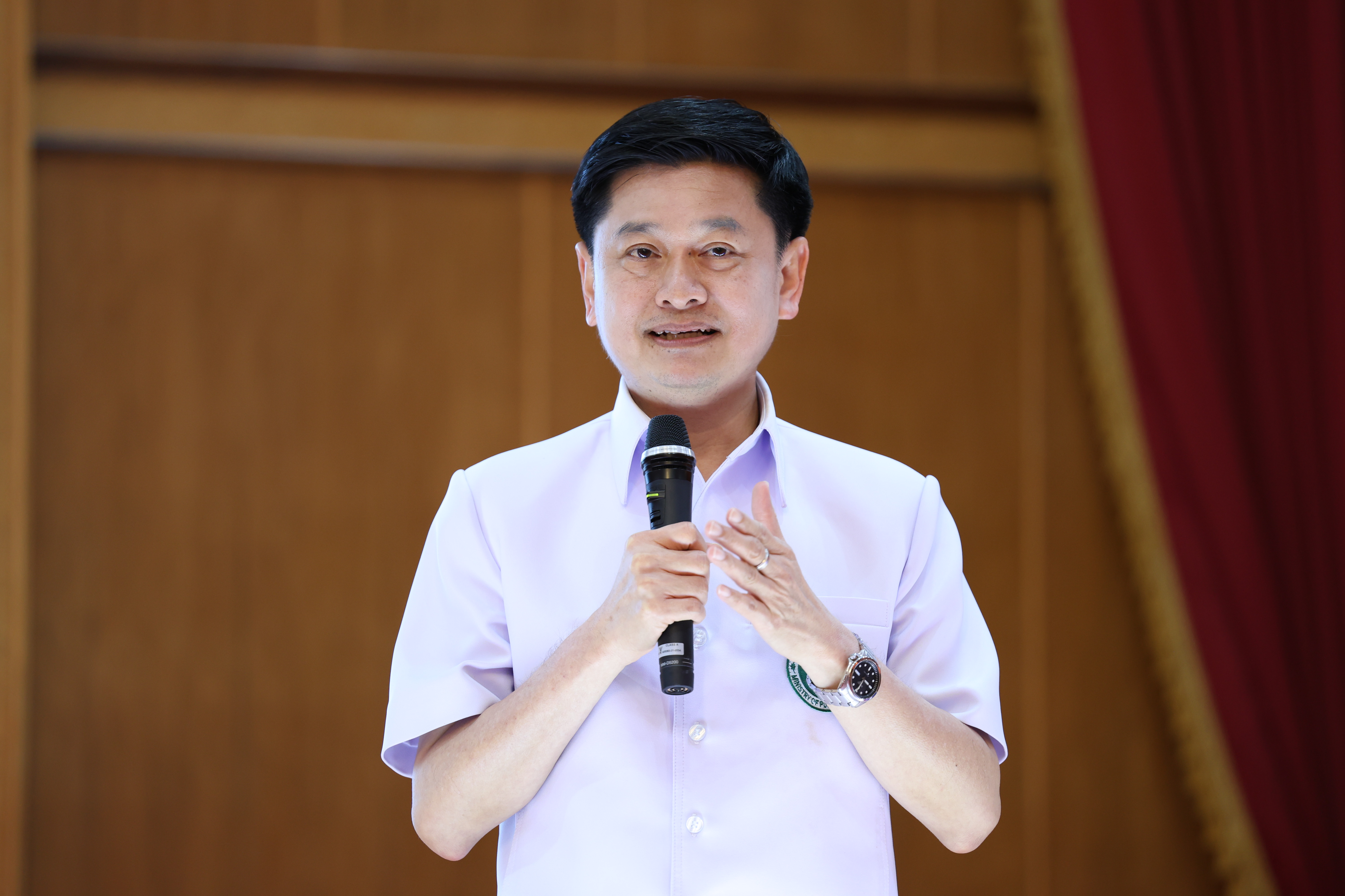 นพ.สุรชัย โชคครรชิตไชย