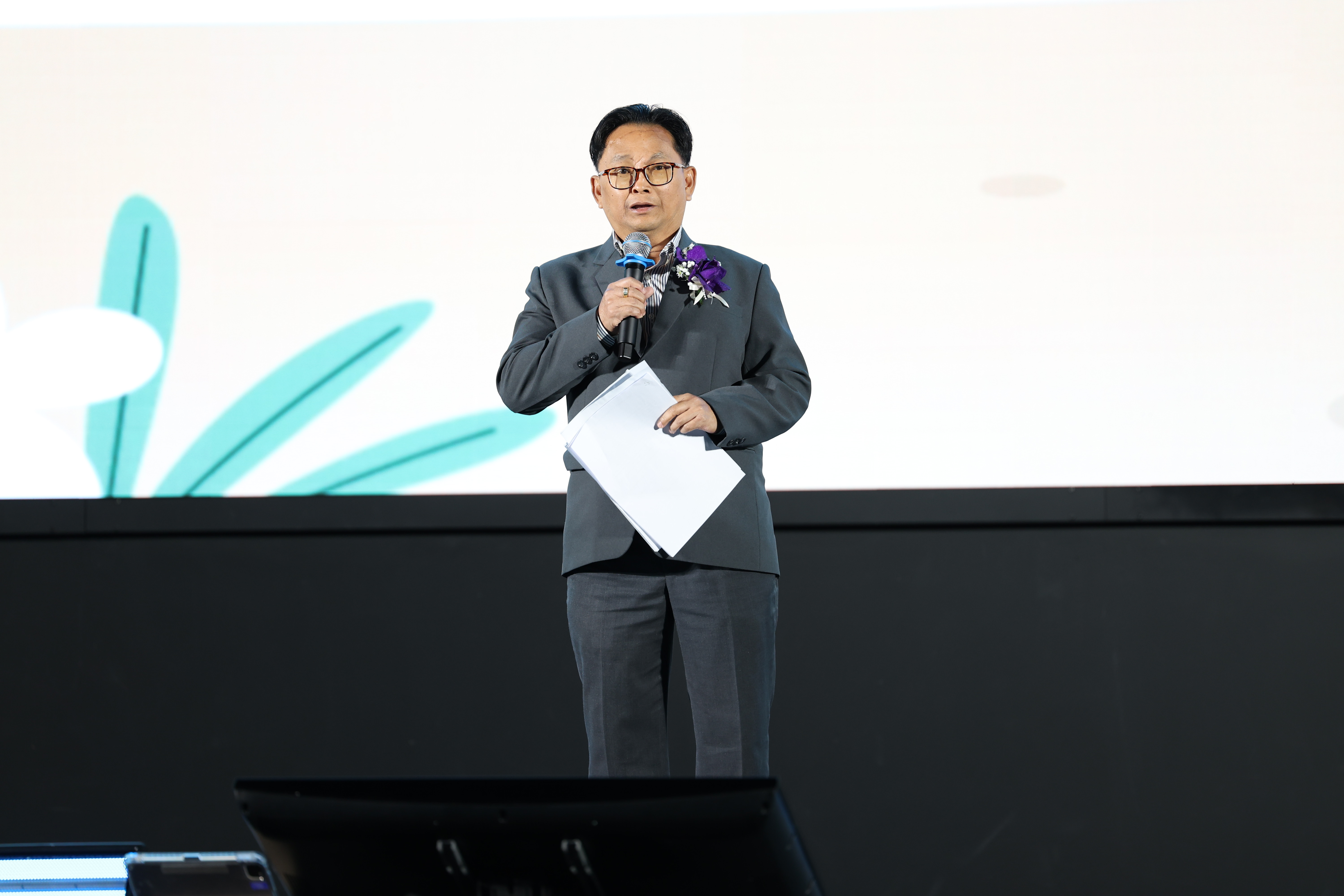 นายอนุศักดิ์ เปรมเปราะ