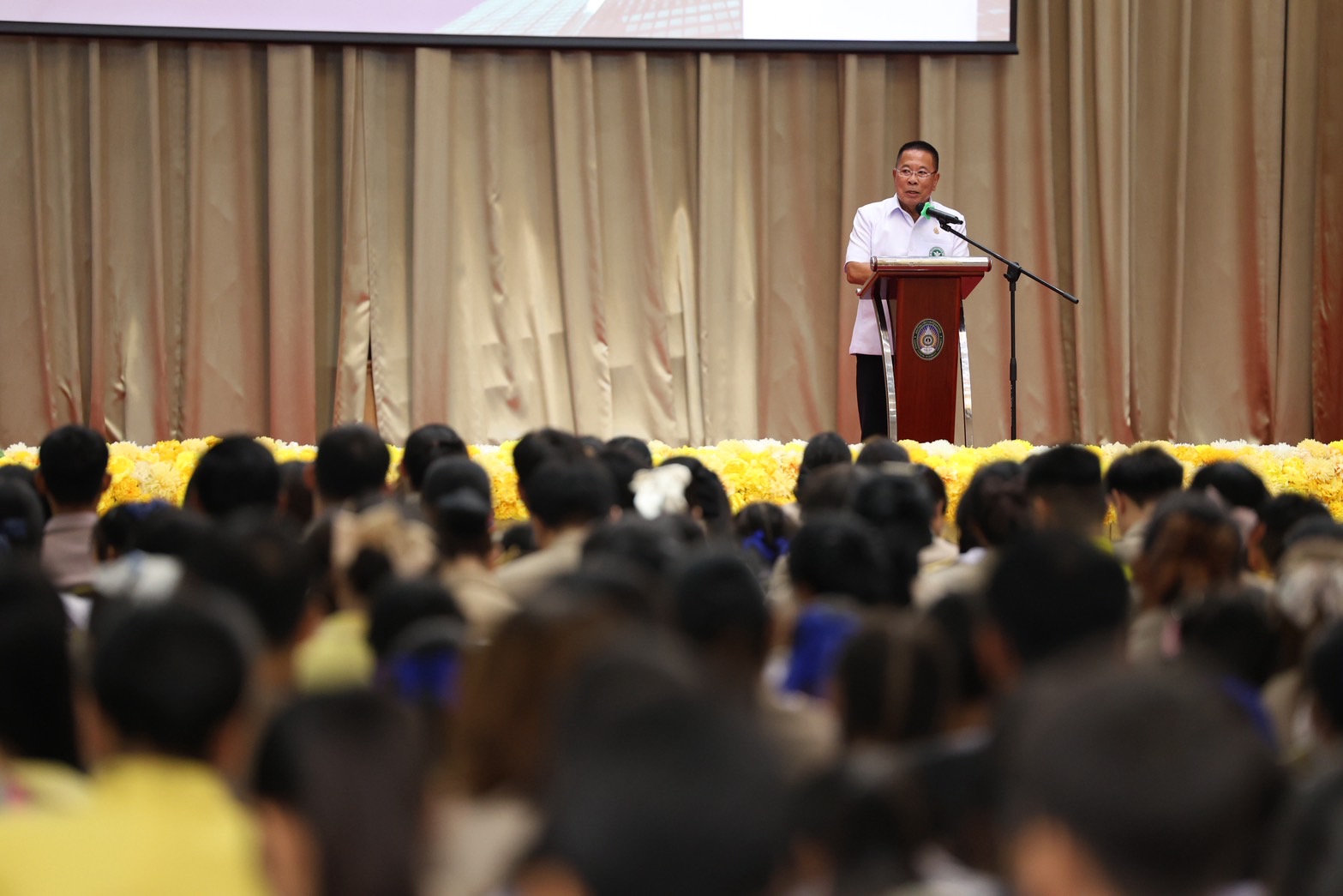 อนุชา สะสมทรัพย์